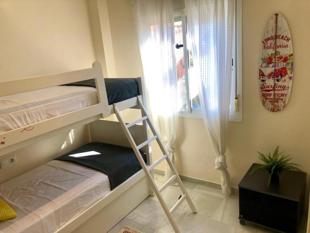 Gatu Premium Atico Sotavento Playa, Parking, Terraza, Piscinas, Wifi Y Aire Acc , " Preferente Mayores De 25 Anos Y Familias " Ел Пуерто де Санта Мария Екстериор снимка